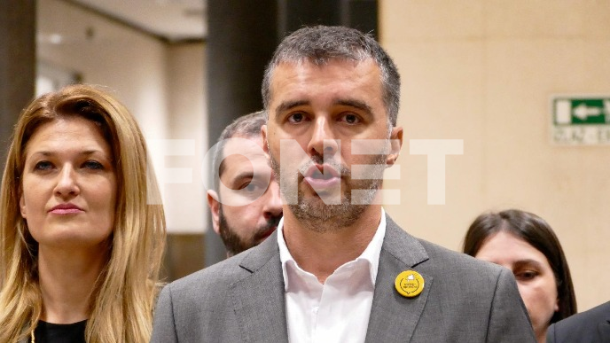 Padu vlasti prethodila reforma